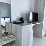 Palasa View 公寓式酒店 Dhërmi
